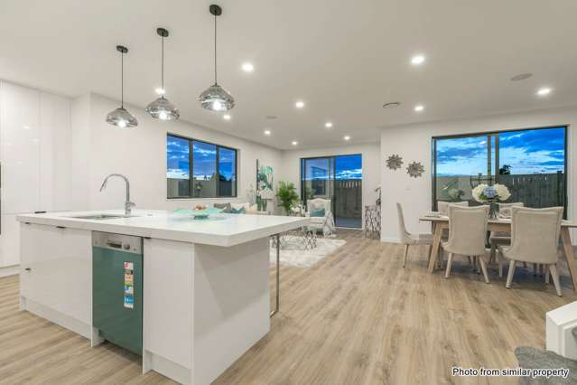 Brand New & All Yours: 15A Stottholm Rd Titirangi
