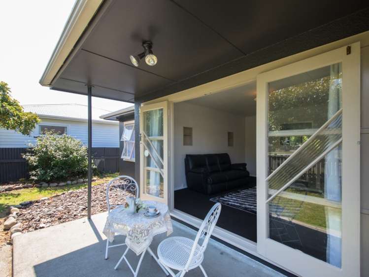 9 Queen Street Feilding_20