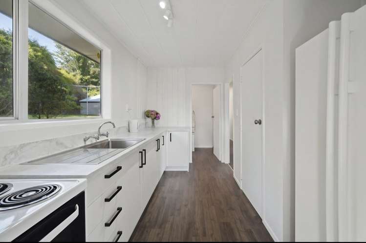 6 Taha Place Ngongotaha_1