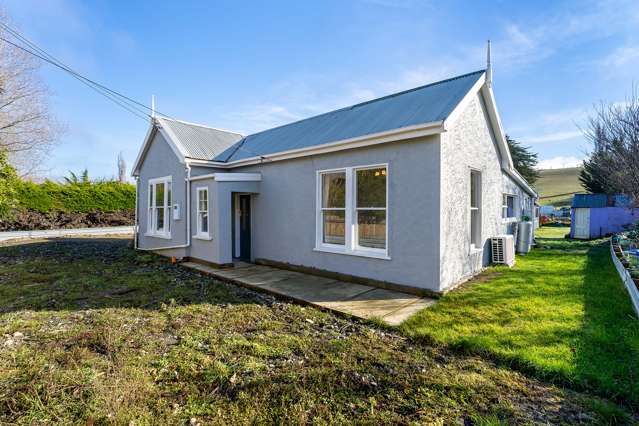 139 Main Road Waikouaiti_1