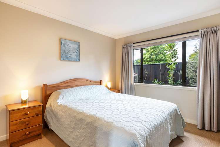 14 Birchwood Lane Hilltop_16