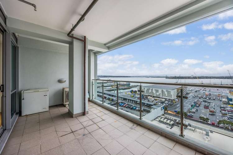 1401/30 Beach Road Auckland Central_17