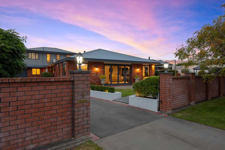 6 Robalan Place Redwoodtown_44