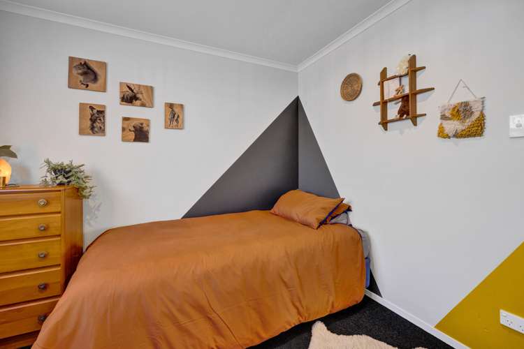 513 Richmond Road Lepperton_14