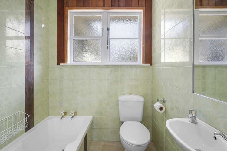 43 Joy Street Shirley_13