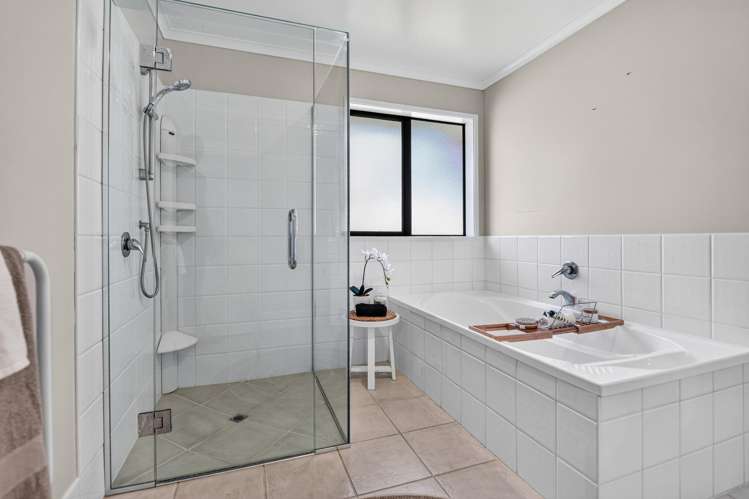 94 Wentworth Drive Rototuna North_19