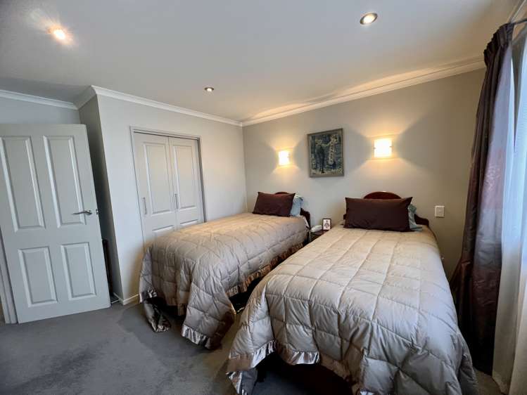 116 Windsor Street Windsor_13