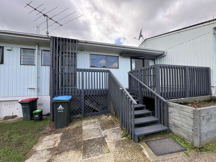 2/81 White Swan Road_4