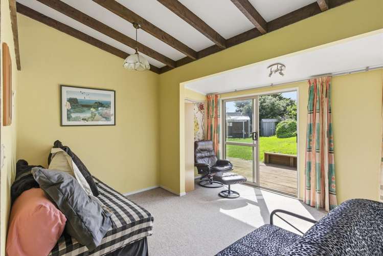 29 Sarah Street Waikawa Beach_4