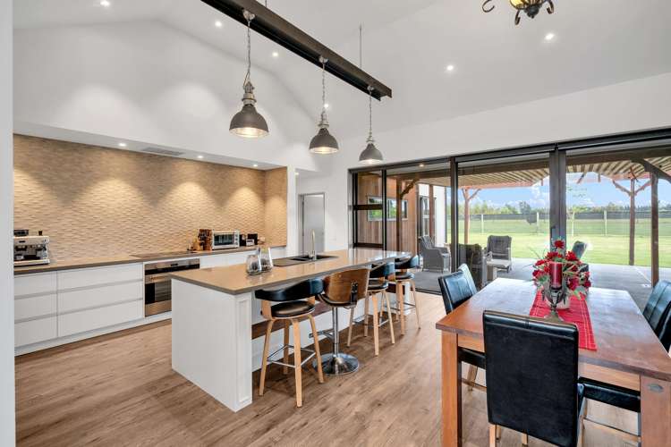 447 Oxford Road Fernside_4