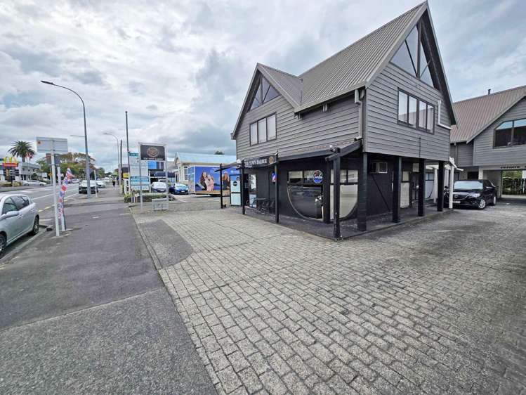 Unit F/150 Bank Street Kensington_12