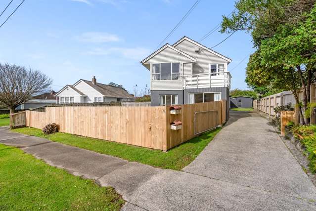 Portfolio Power Up, Triple Income, Top Location!