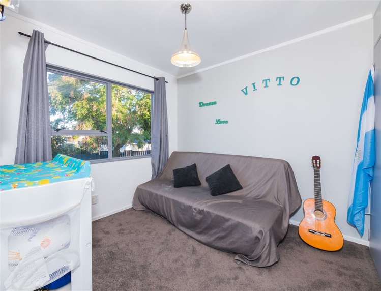 2/51 Palmers Road Clendon Park_5