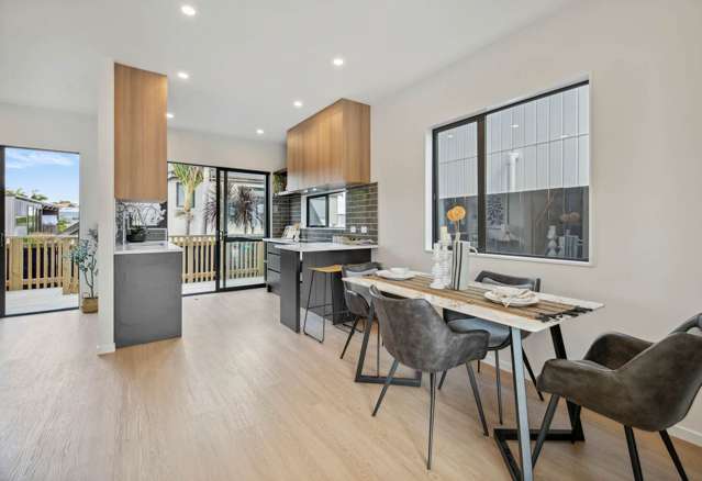 71 Highland Park Drive Botany Downs_4