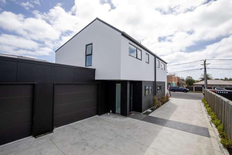 2/7 Nairn Street Spreydon_1