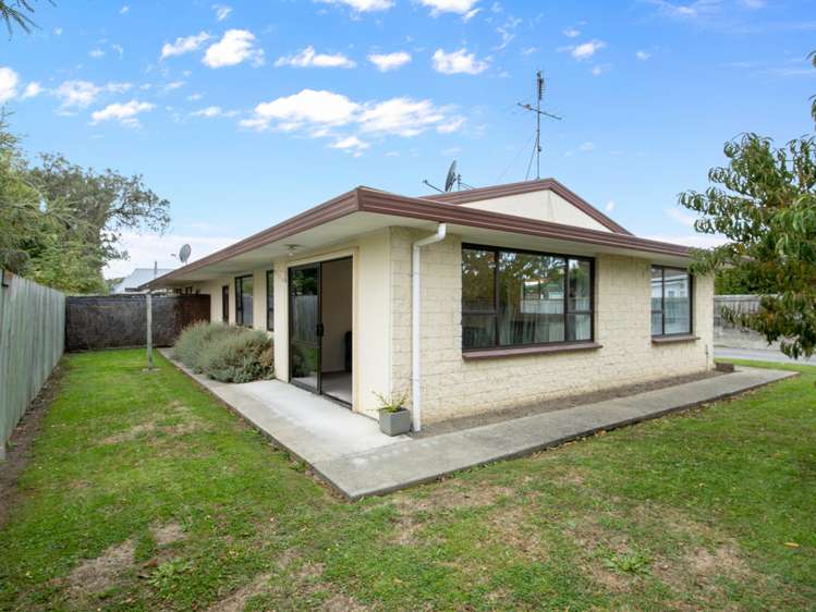 2/13a Muller Road Blenheim Central_0