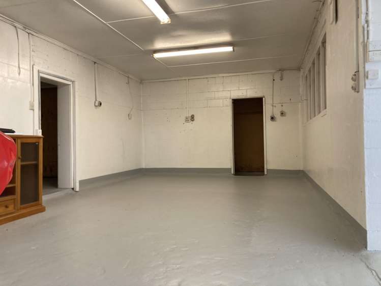 7-9 Rothwell Street Redruth_13