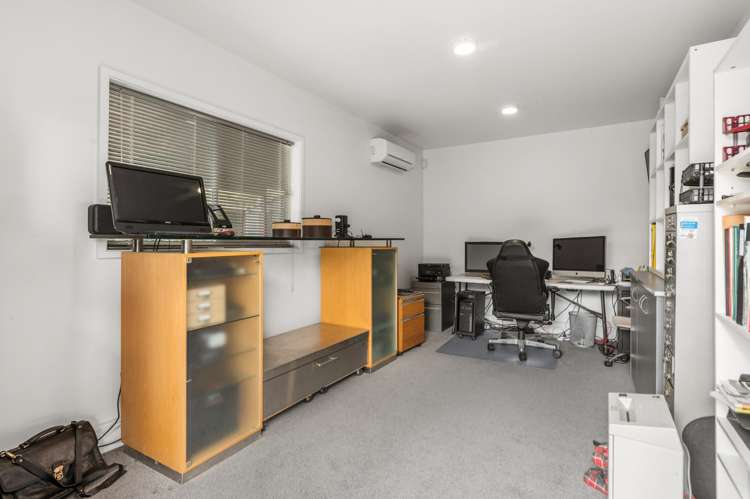 10A Cooper Avenue Holdens Bay_33