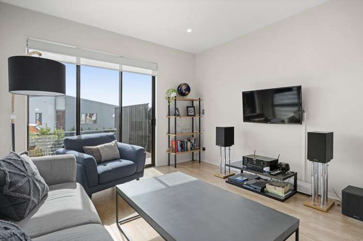 36 Parahau Road Papakura_1