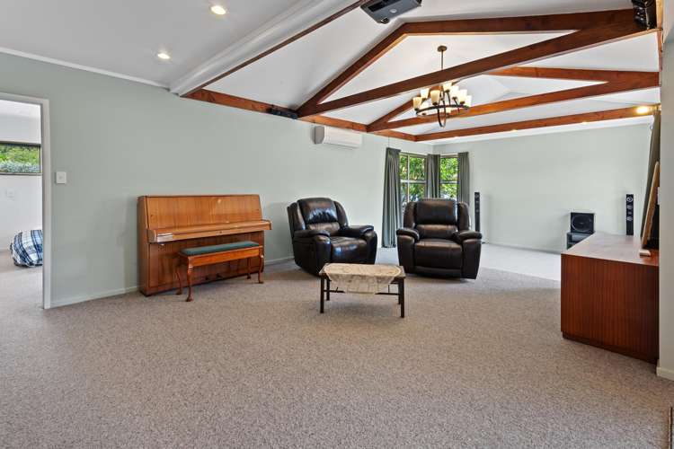 176 Western Hills Drive Kensington_5