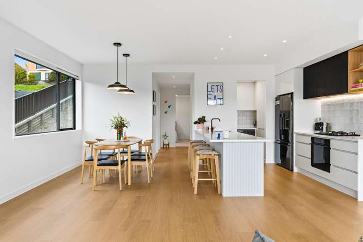 16 Joe Brown Avenue Mosgiel_14