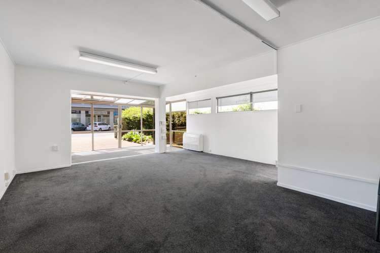 8 Cammish Lane Orewa_6