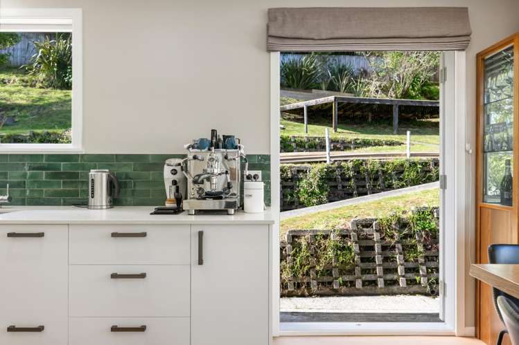 16 Spicer Place Tawa_11