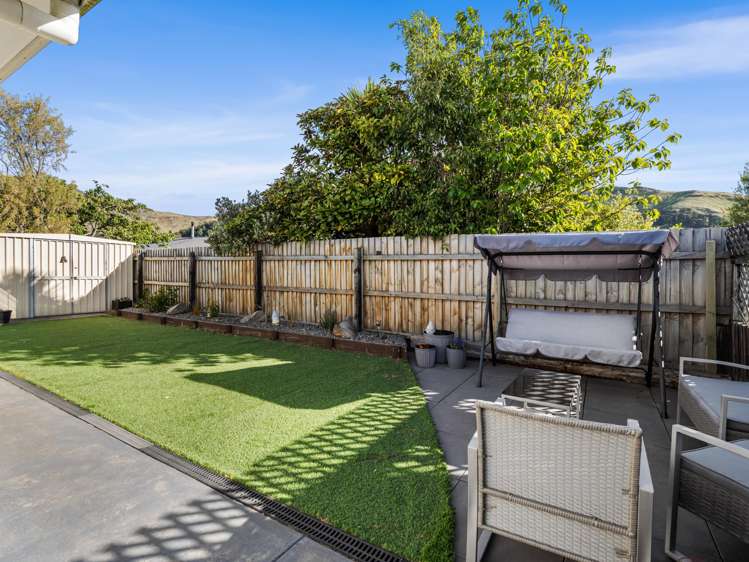 2/61 Laing Crescent Heathcote Valley_15