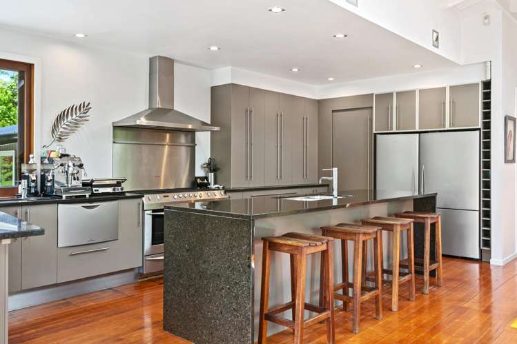 32 Ngamotu Road and 4b Hilden Place_3