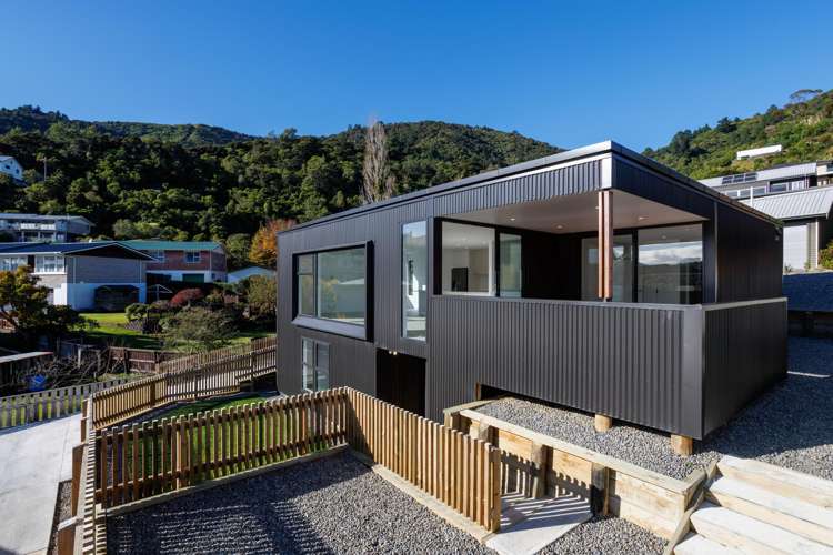 12A Russell Street Picton_22