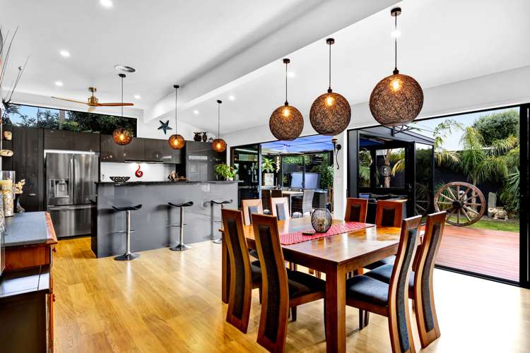 11a Mace Terrace Oakura_0