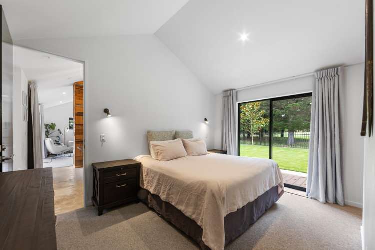 19 Kohunga Crescent Bottle Lake_14