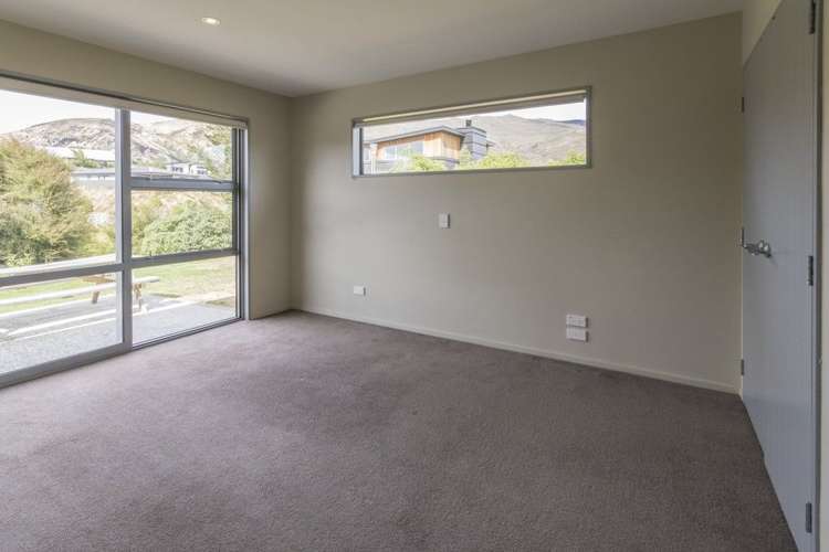 205 Stone Street Wanaka_20