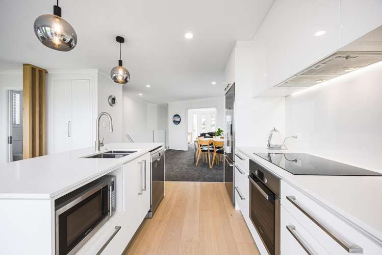 1/29A Seaview Road Castor Bay_9