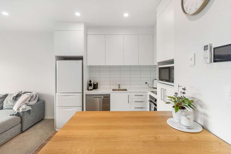 G03/38d Fraser Avenue Northcote_5