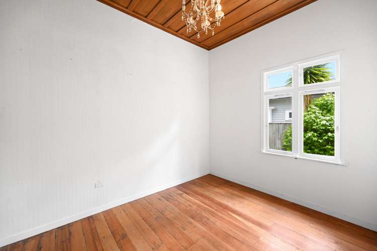 9 Kitchener Street 1055_9