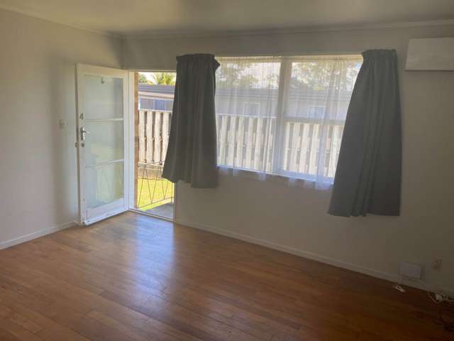 4/13 Alcock Street Mt Wellington_2