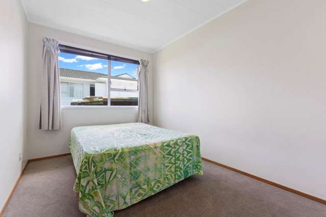 1/11 Charntay Avenue Clover Park_3
