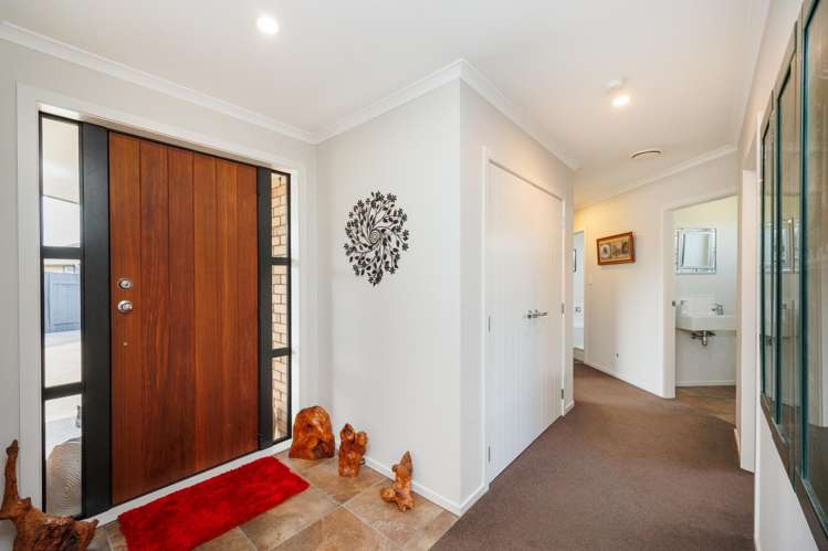 12 Lorenzo Place Kelvin Grove_15