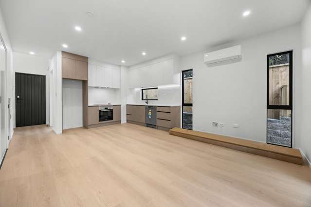 16E Moana Avenue One Tree Hill_3