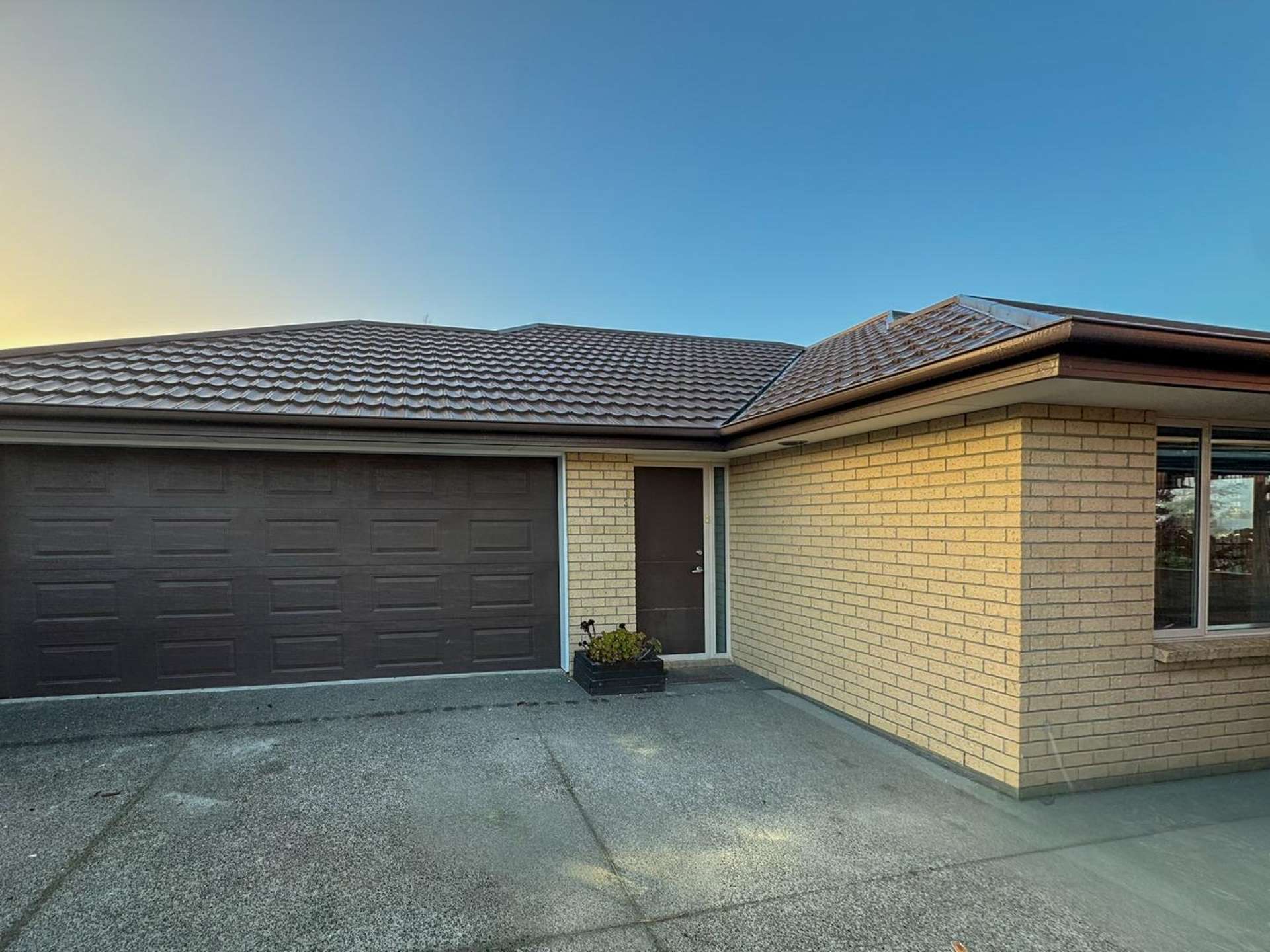 3 Somerville Crescent Aidanfield_0