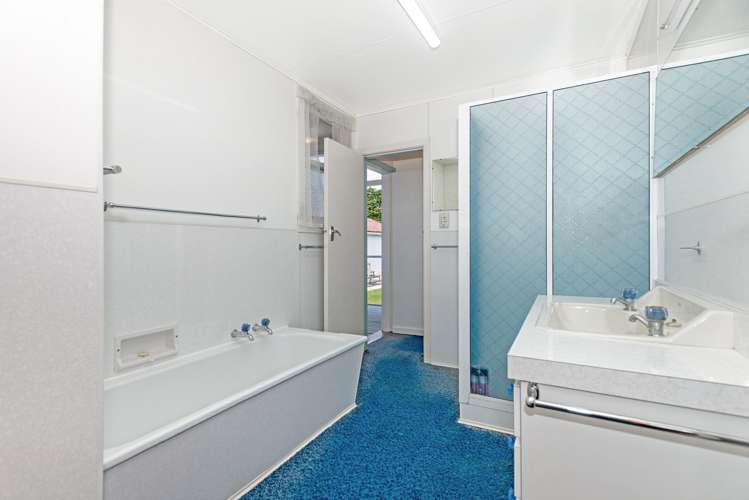 121 Rutene Road Kaiti_11