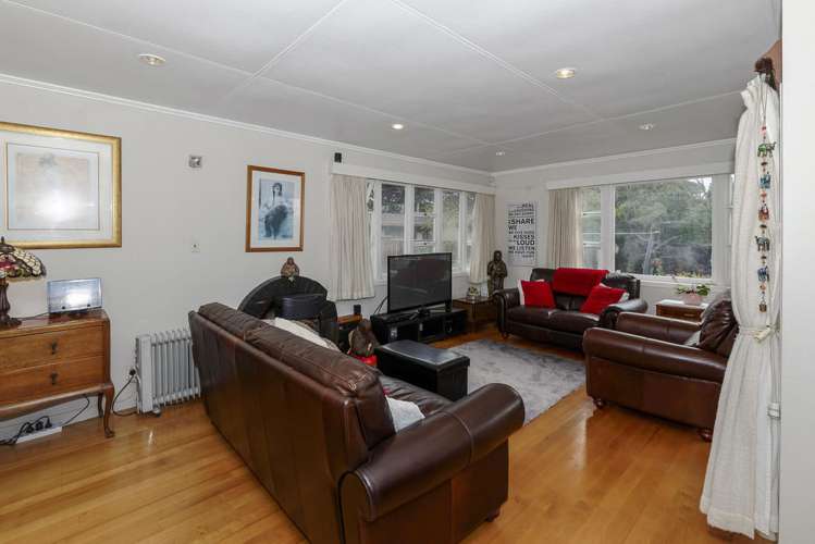 10 Lyndhurst Road Te Atatu South_4