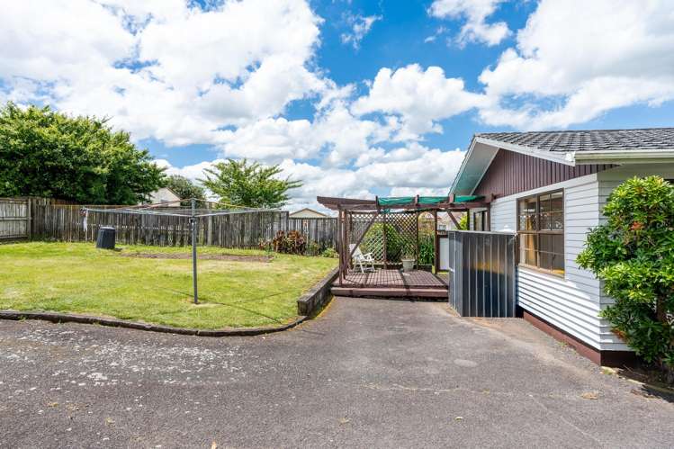 39 Cowley Drive Temple View_11