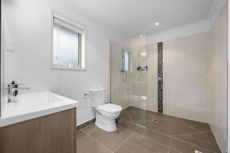 24 Sir Lincoln Drive Kumeu_18