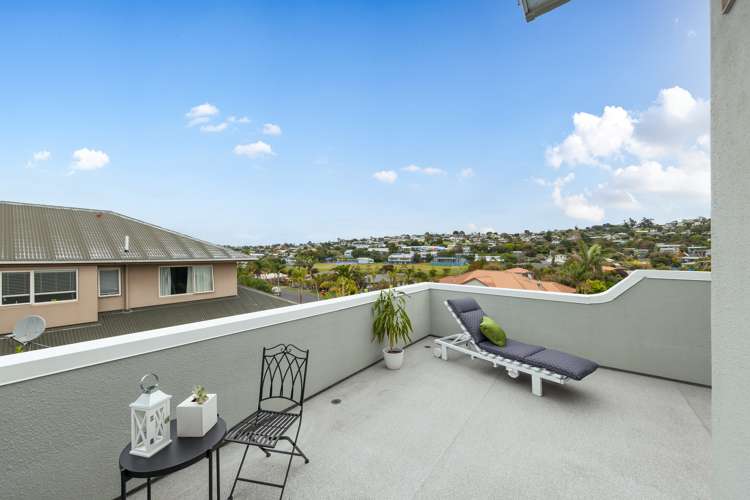 21 Donald Street Stanmore Bay_19