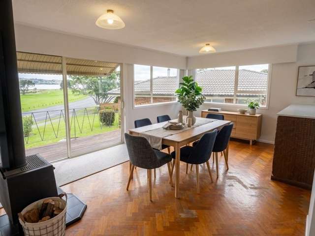 74 Kiwi Esplanade Mangere Bridge_4