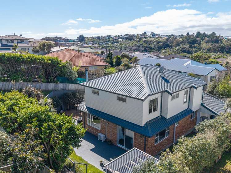 8 Kaweka Close Aotea_0
