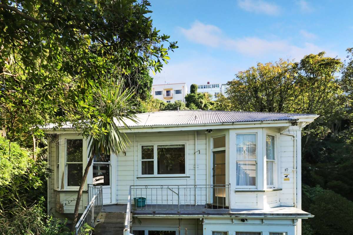 One-Bedroom Unit in the Heart of the CBD 1