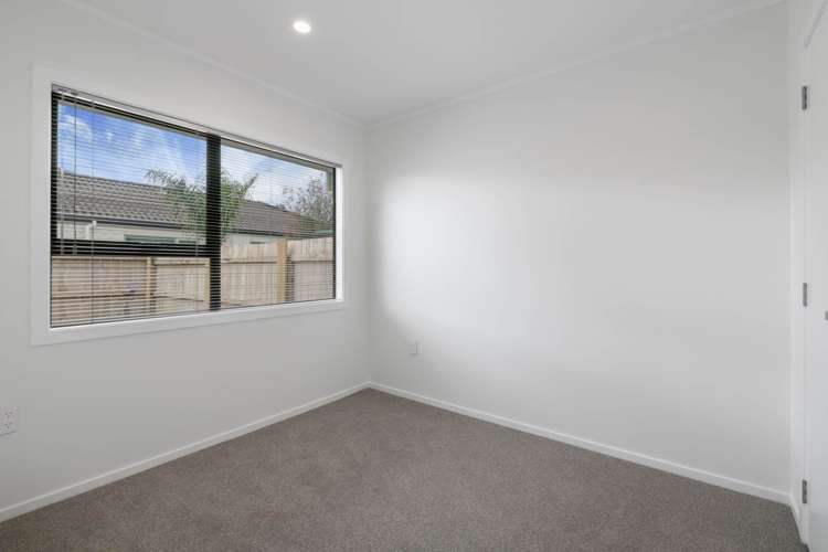2/25 Hatton Road Orewa_9